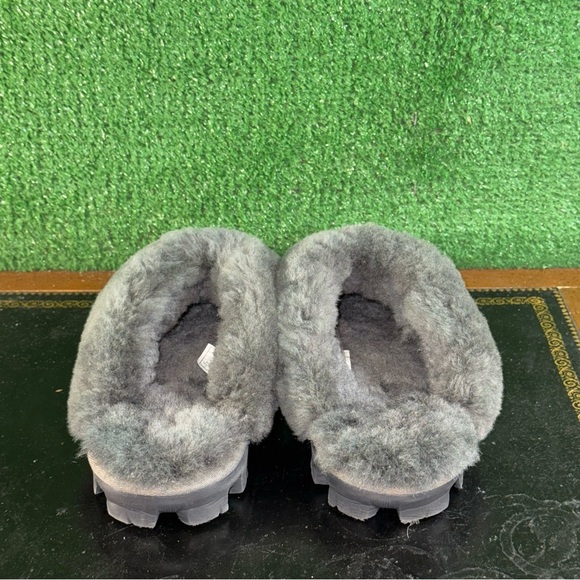 UGG Women's Gray Suede Slippers - Picture 4 of 7